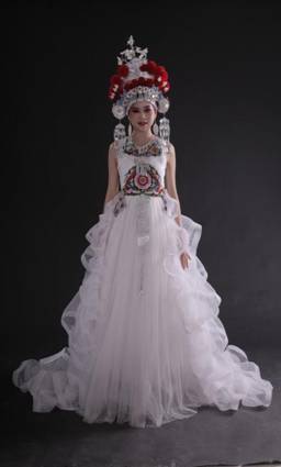 唐小丽太阳城集团服装设计《白衣如褶》